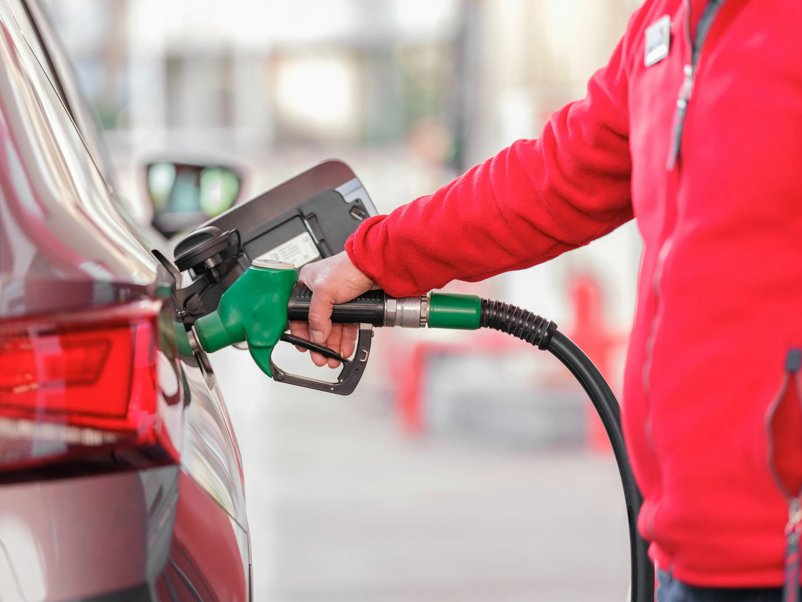 Infraestructura y operaciones logisticas asociadas al suministro de combustible